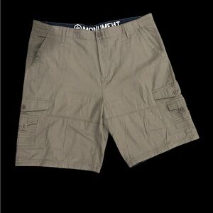 Monument Men’s Tan Big & Tall Size Cargo Utility  Shorts -size 44
